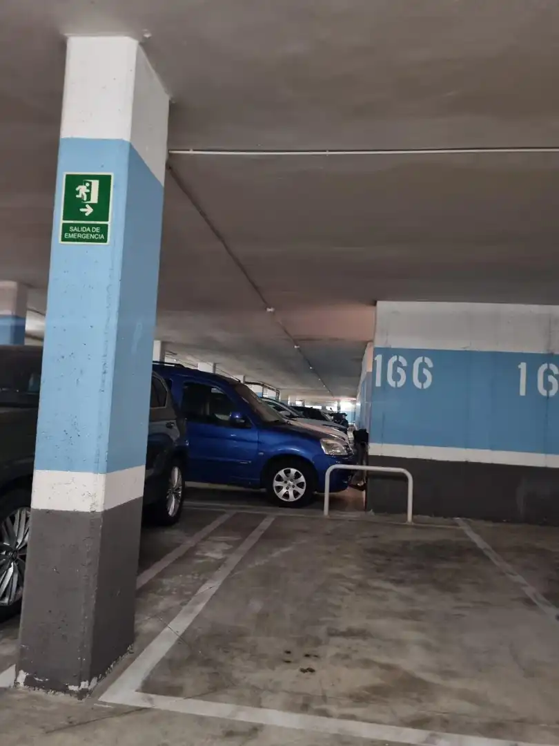 Aparcament de Garatge en venda en Leganés