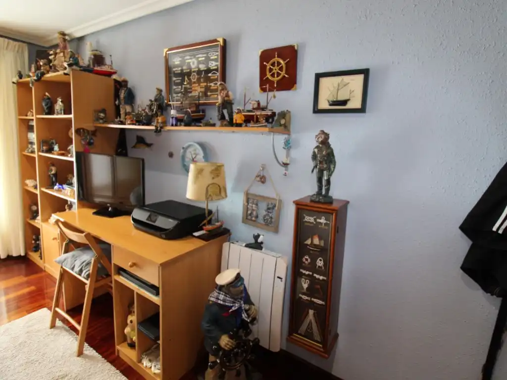 Bedroom of Flat for sale in Pasaia