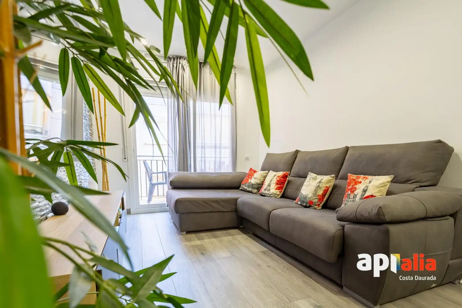 Flat with terrace for sale in Camino Camí Vell Pobla Montornes, imagen 3