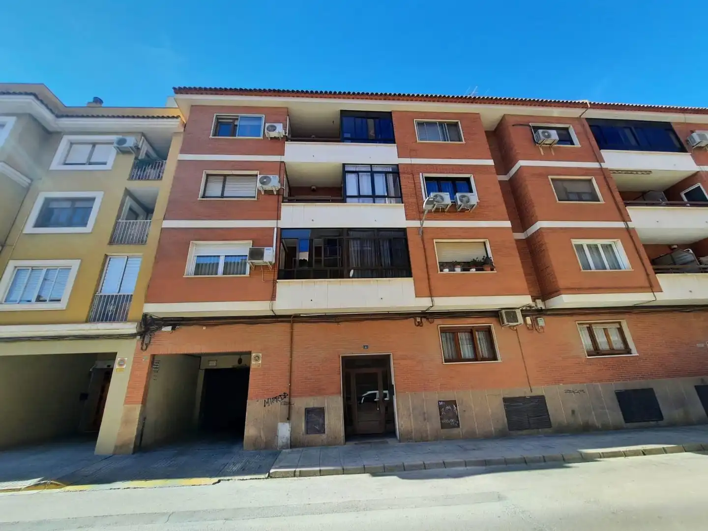 Appartamento con terrazza in vendita a Almansa