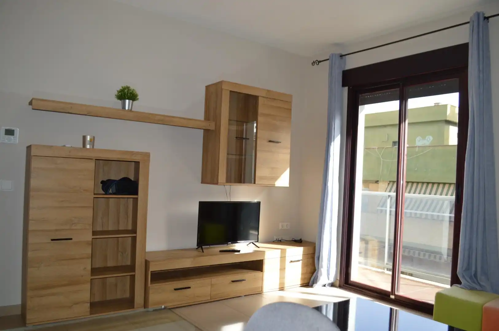 Apartament de lloguer a Calle SAGRADA FAMILIA, Angustias - Chana - Encina