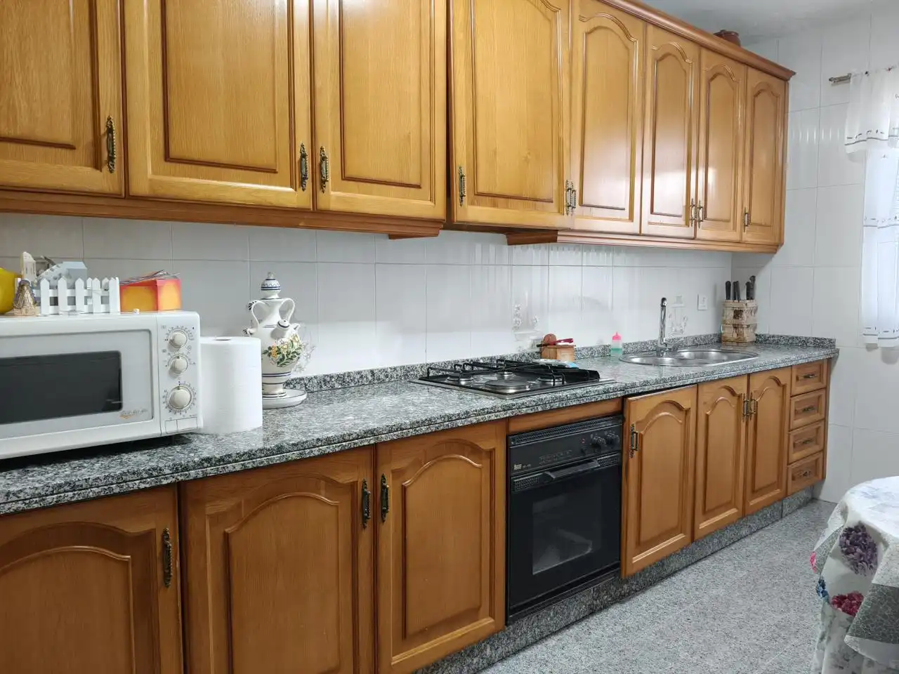 Kitchen of Houses for sale in Lucena  with Air Conditioner, Terrace and Storage room