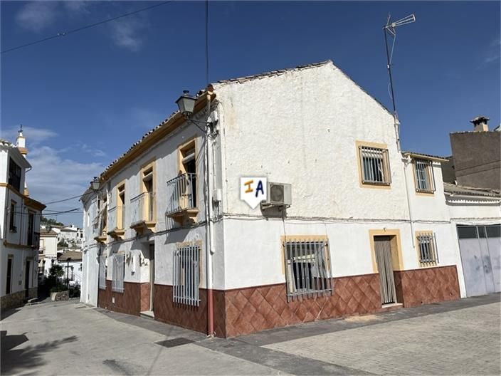 Exterior view of Single-family semi-detached for sale in Priego de Córdoba  with Air Conditioner