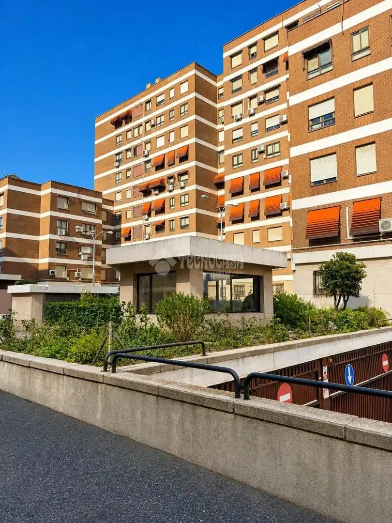 Vista exterior de Pis en venda en Fuenlabrada amb Aire condicionat i Calefacció