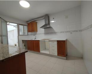 Kitchen of Apartment for sale in Sagunto / Sagunt  with Balcony