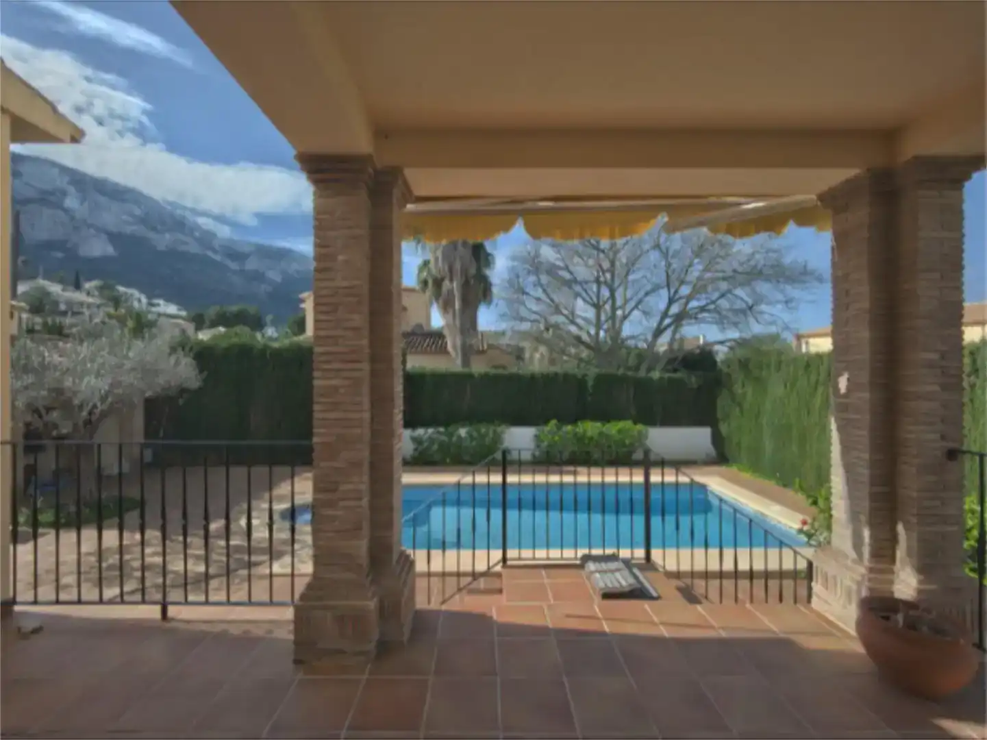 Jardín de Casa o chalet en venta en Dénia con Aire acondicionado, Piscina y Balcón