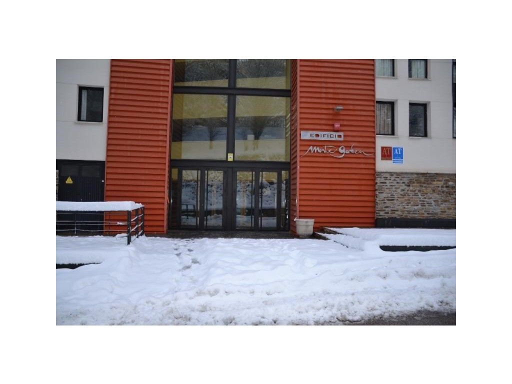 Vista exterior de Apartamento en venta en Sierra Nevada