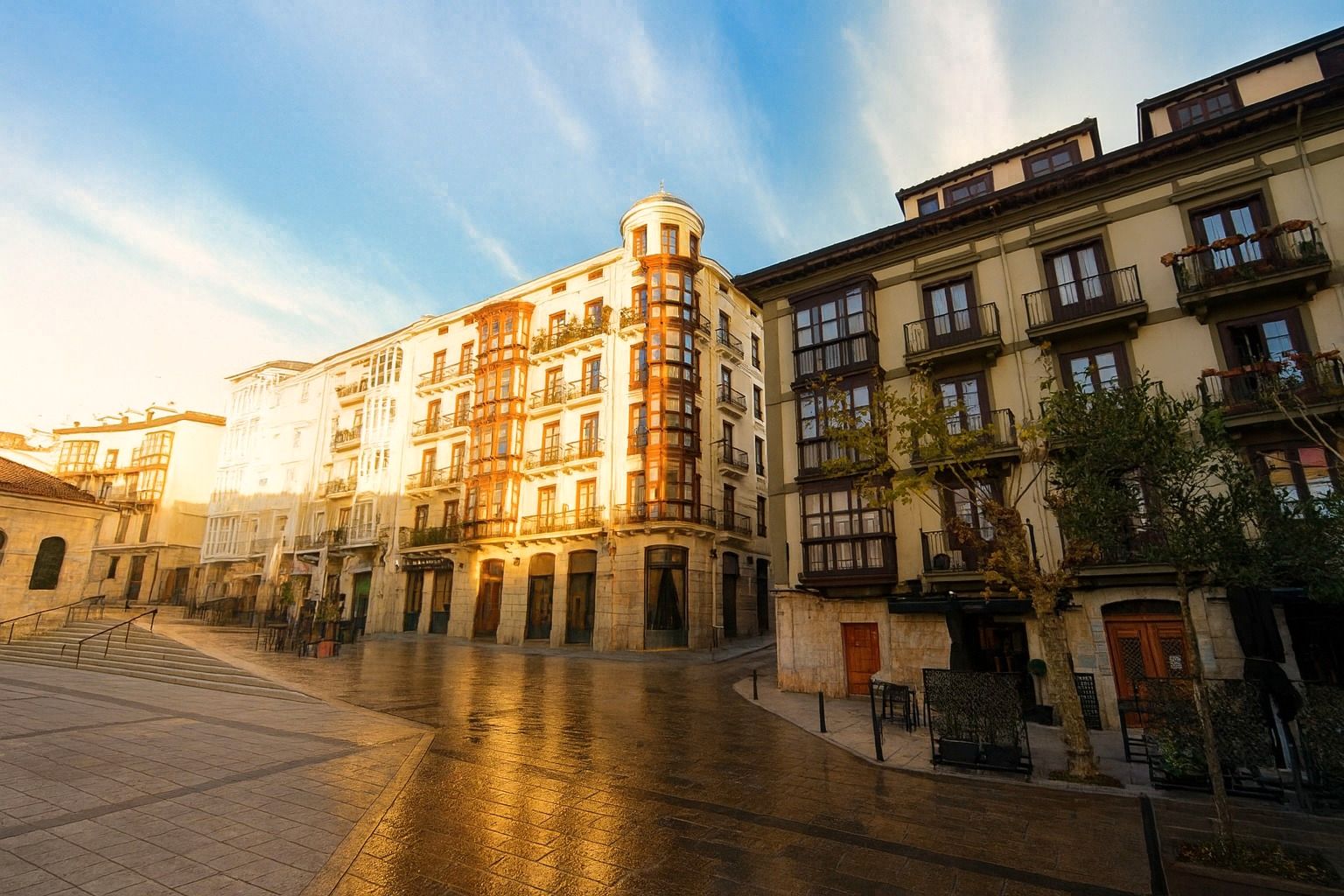 Piso de alquiler en Plaza Cañadío, Puerto Chico, Santander