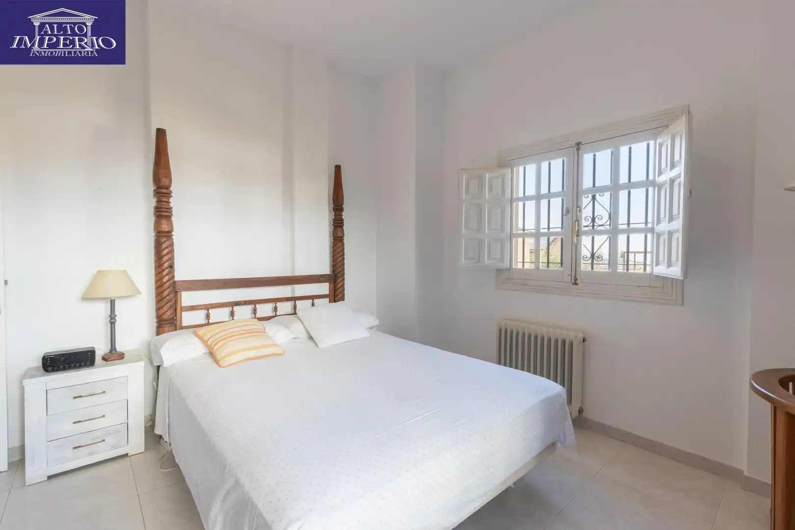 Chalet con terraza en venta en Altos de la Zubia, imagen 31