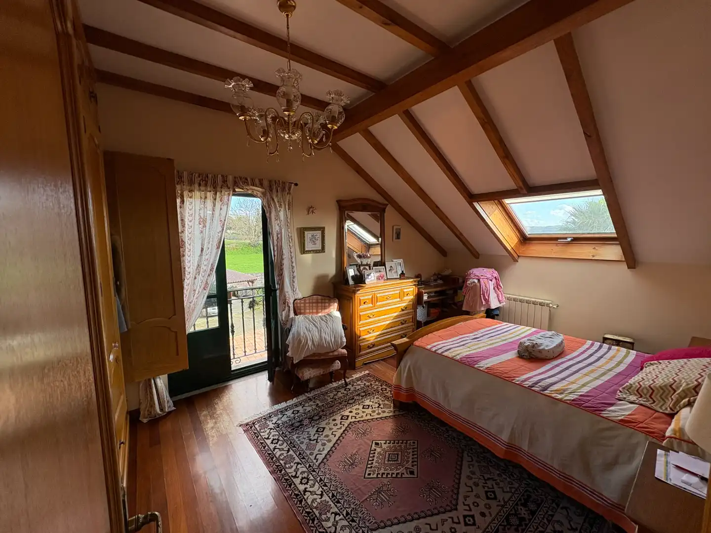 Habitación de Casa o chalet en venta en Narón con Calefacción, Jardín privado y Parquet