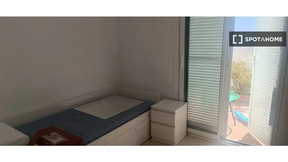 Room in Es Portixol - Es Molinar