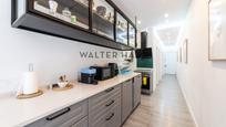 Kitchen of Flat for sale in  Madrid Capital  with Air Conditioner, Heating and Oven