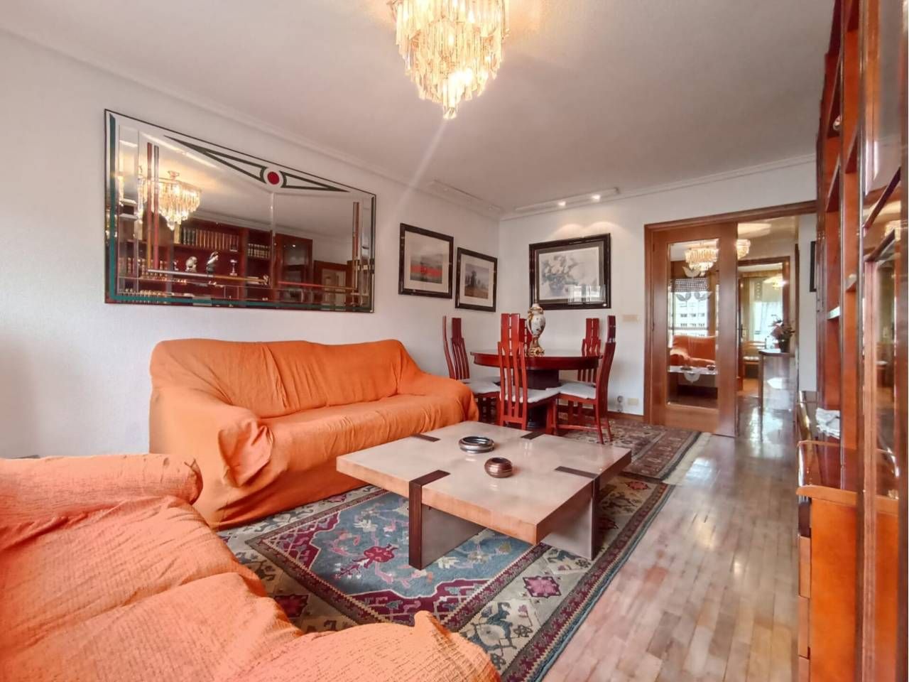 Sala de estar de Piso en venta en Burgos Capital con Calefacción, Parquet y Terraza
