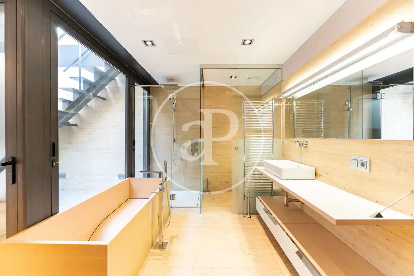 Badezimmer von Wohnung zur Miete in  Palma de Mallorca mit Klimaanlage, Heizung und Terrasse