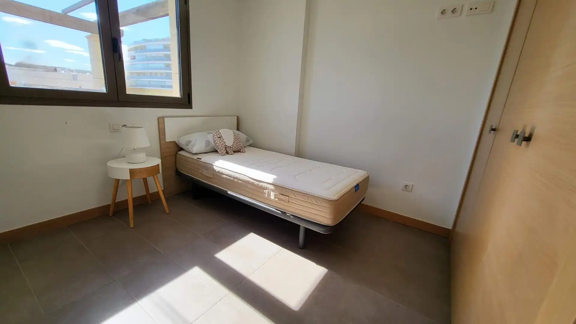 Appartement compact avec piscine à vendre à Los Arenales del Sol, imagen 9