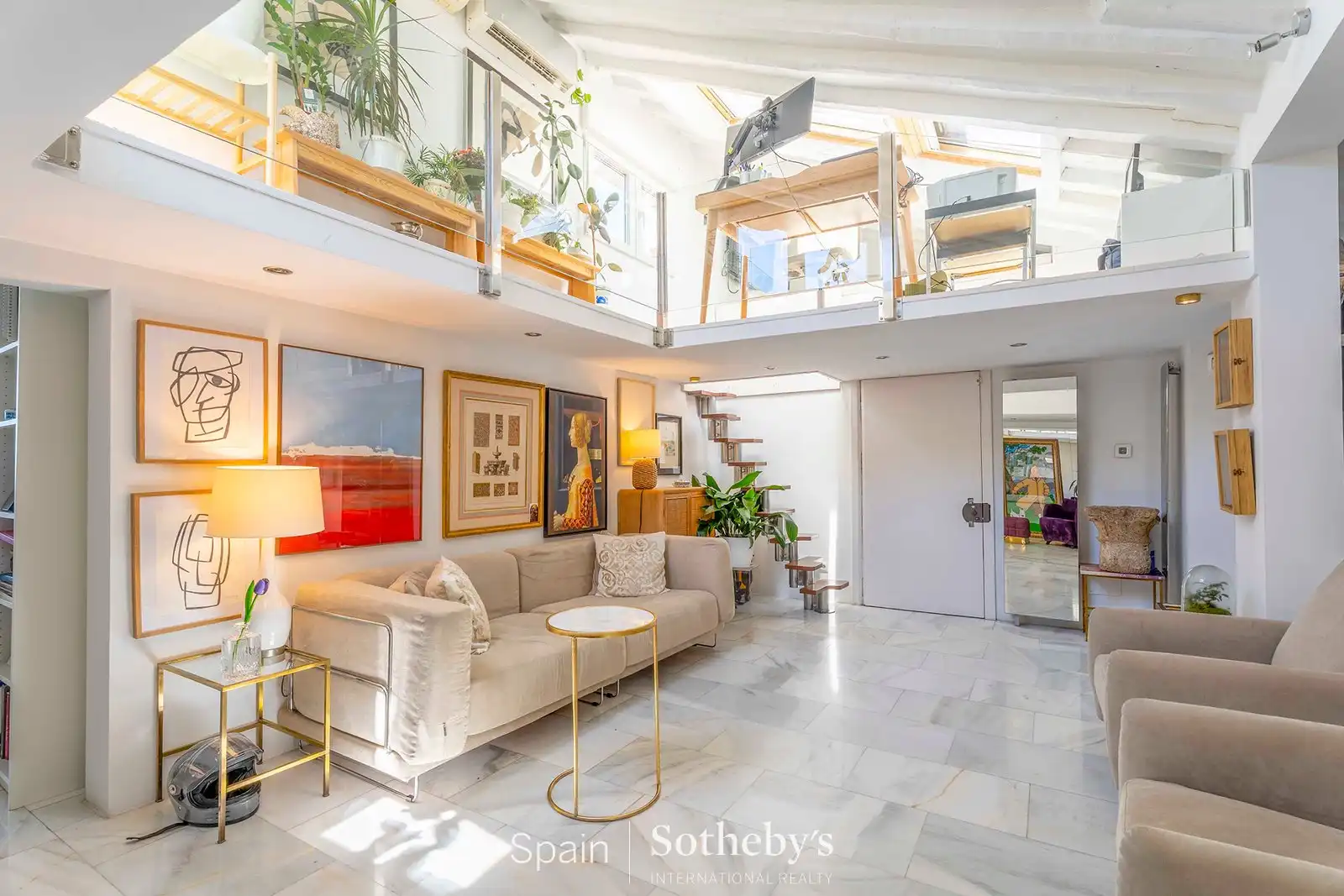 Sala de estar de Ático de alquiler en Madrid con Aire acondicionado, Calefacción y Terraza