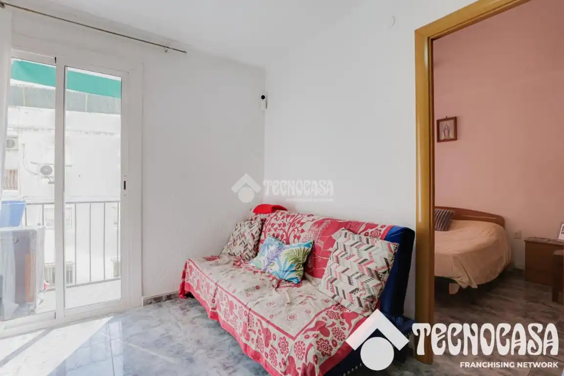 Habitación de Piso en venta en Santa Coloma de Gramenet