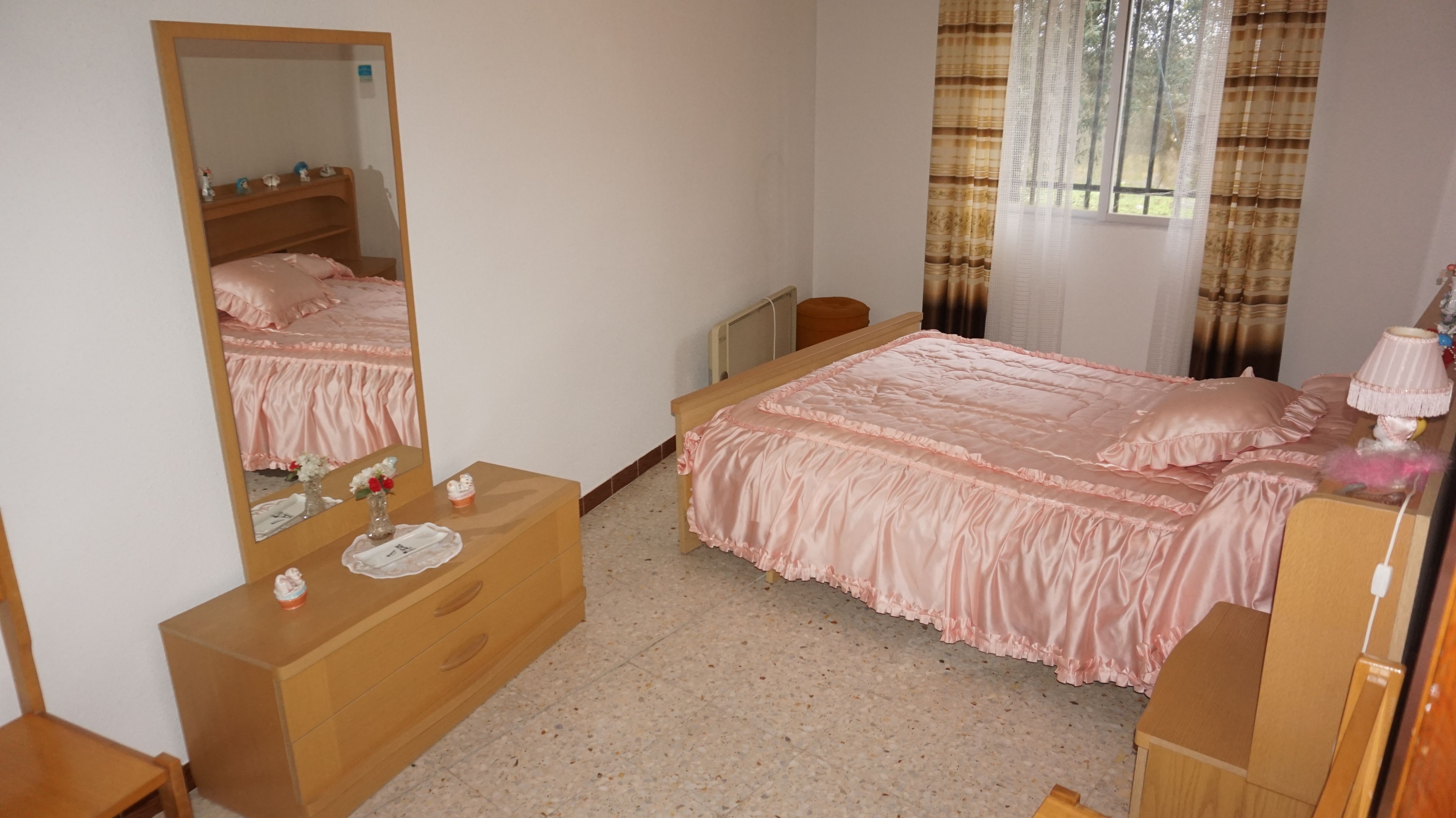 Dormitori de Pis en venda en Lanzahíta amb Terrassa, Moblat i Rentadora