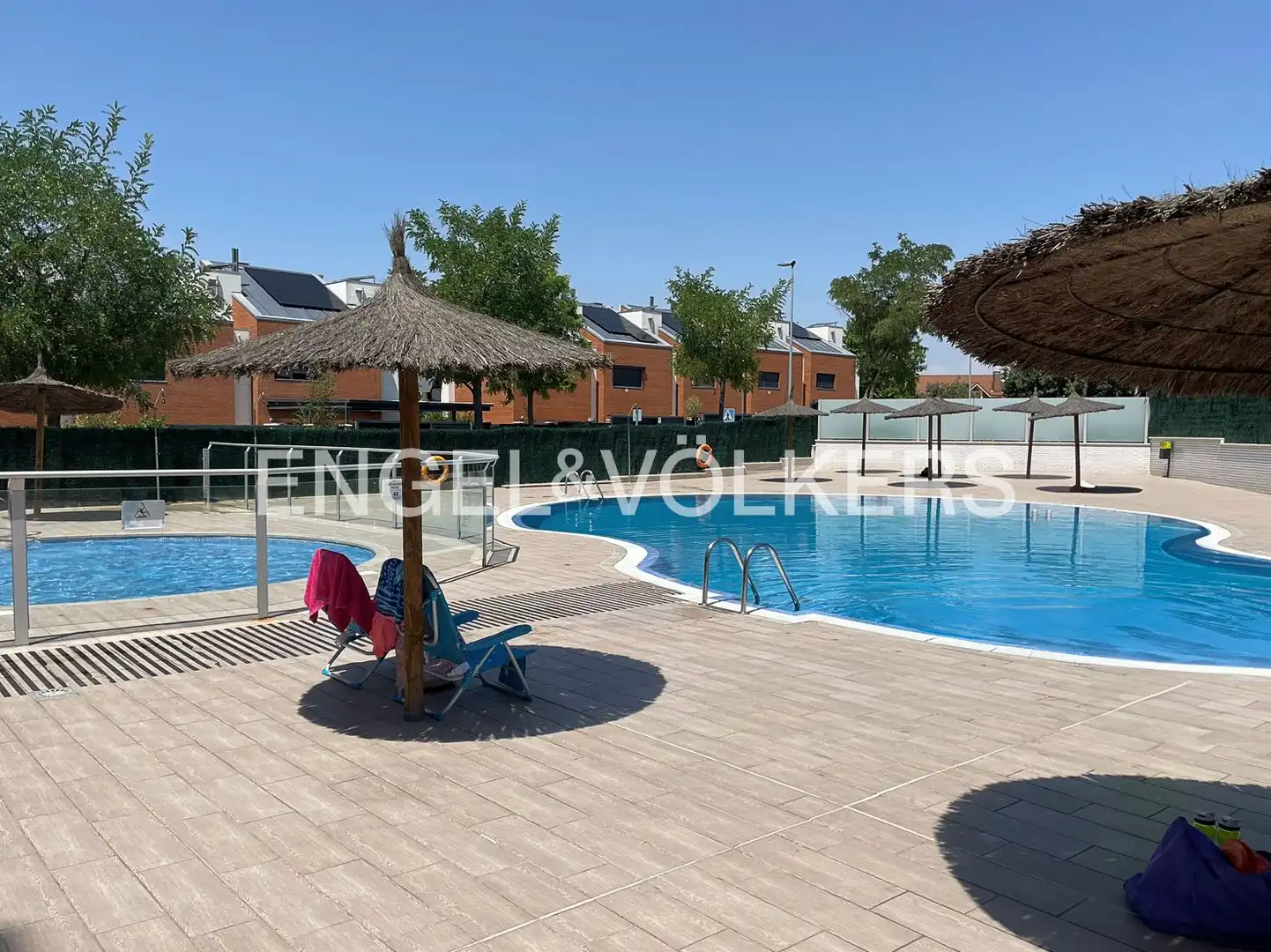 Swimming pool of Attic for sale in Rivas-Vaciamadrid  with Heating, Terrace and Storage room