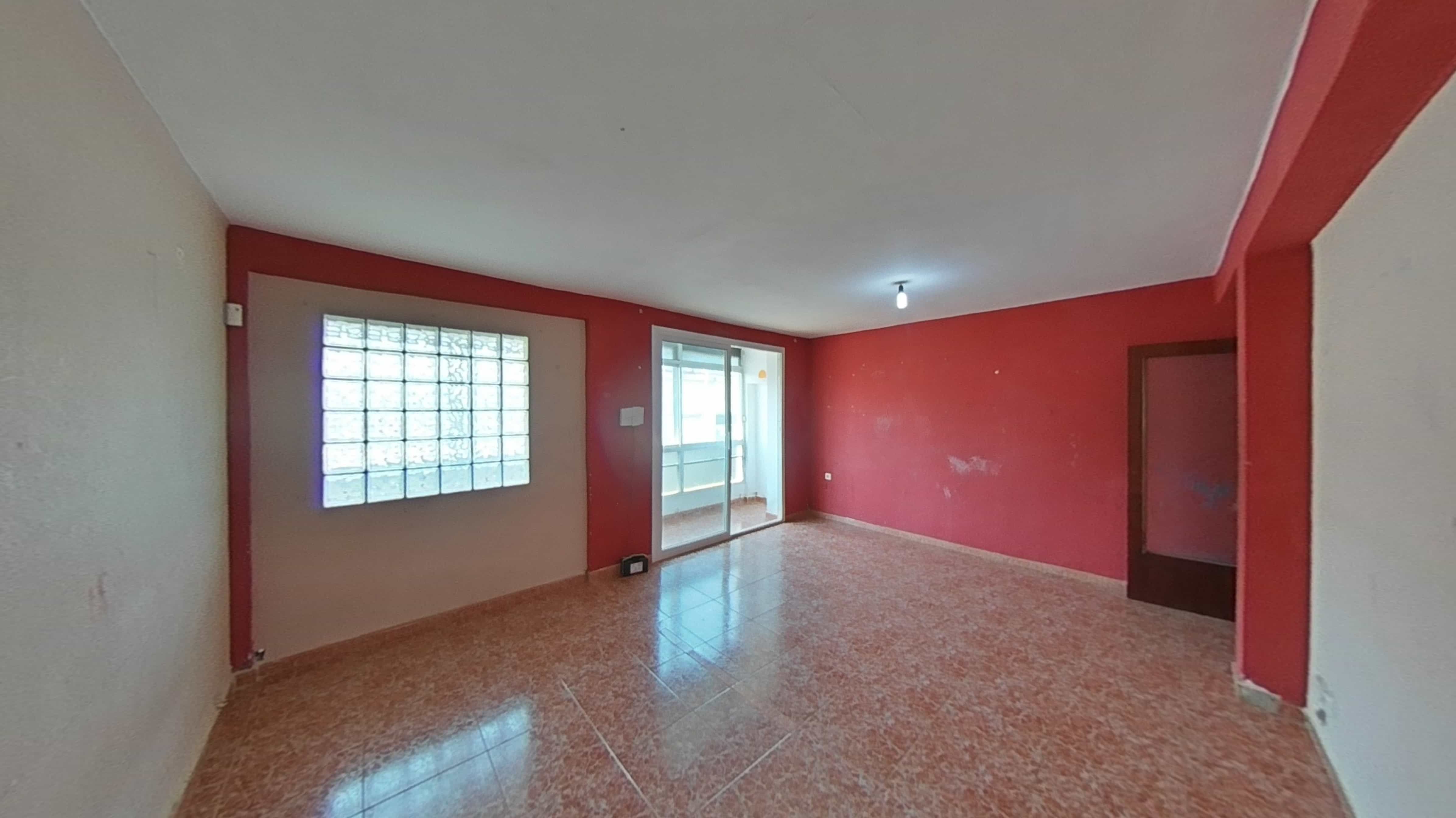 Flat for sale in ALCALDE SEGIMON, Llevant