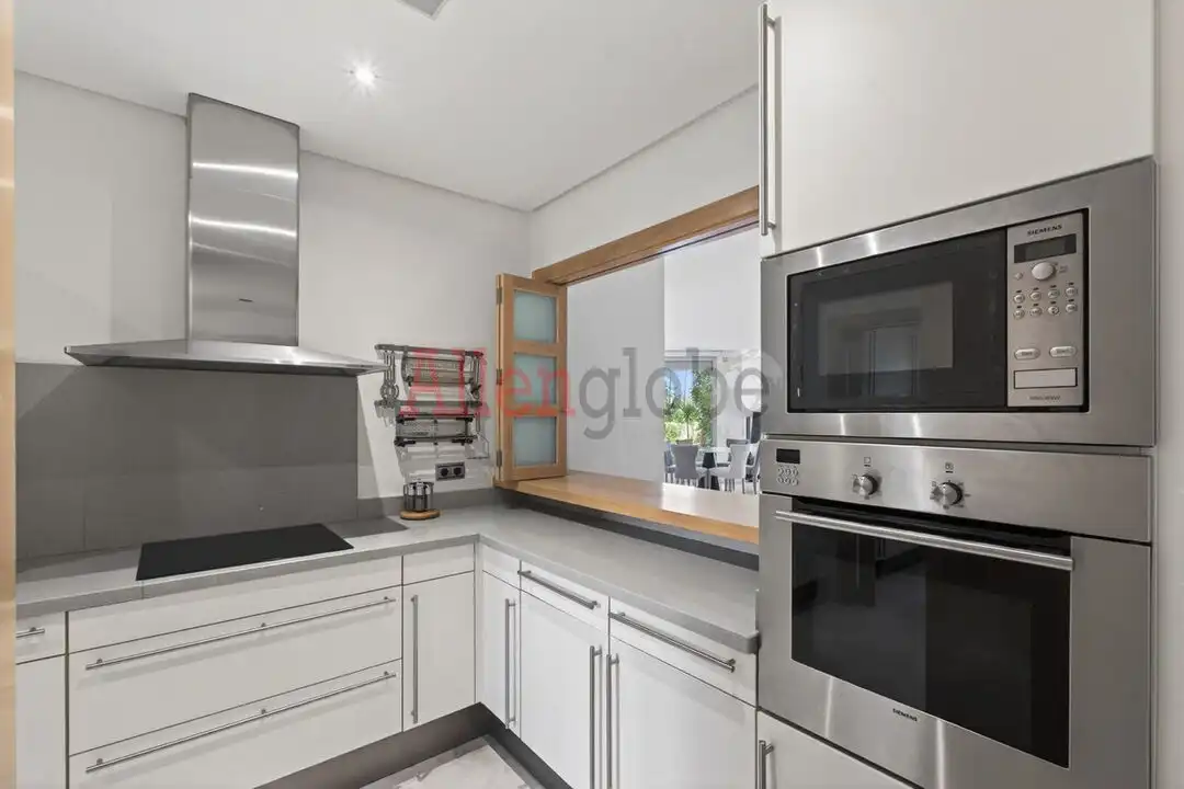 Flat with terrace for sale in Milla de Oro, imagen 23