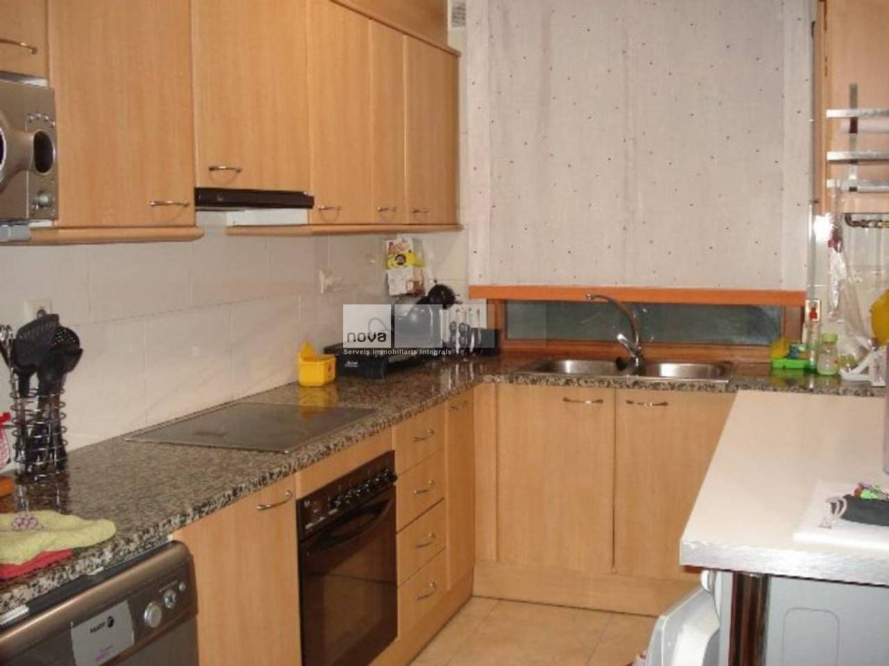 Kitchen of Flat for sale in Centelles  with Air Conditioner, Heating and Furnished