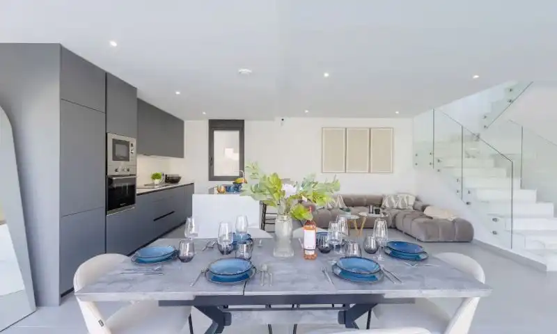 Villa con terrazza in vendita a Calle  Redován, imagen 32