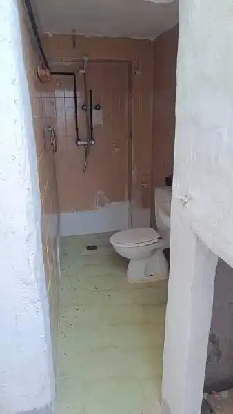 Bathroom of Flat for sale in Morón de la Frontera