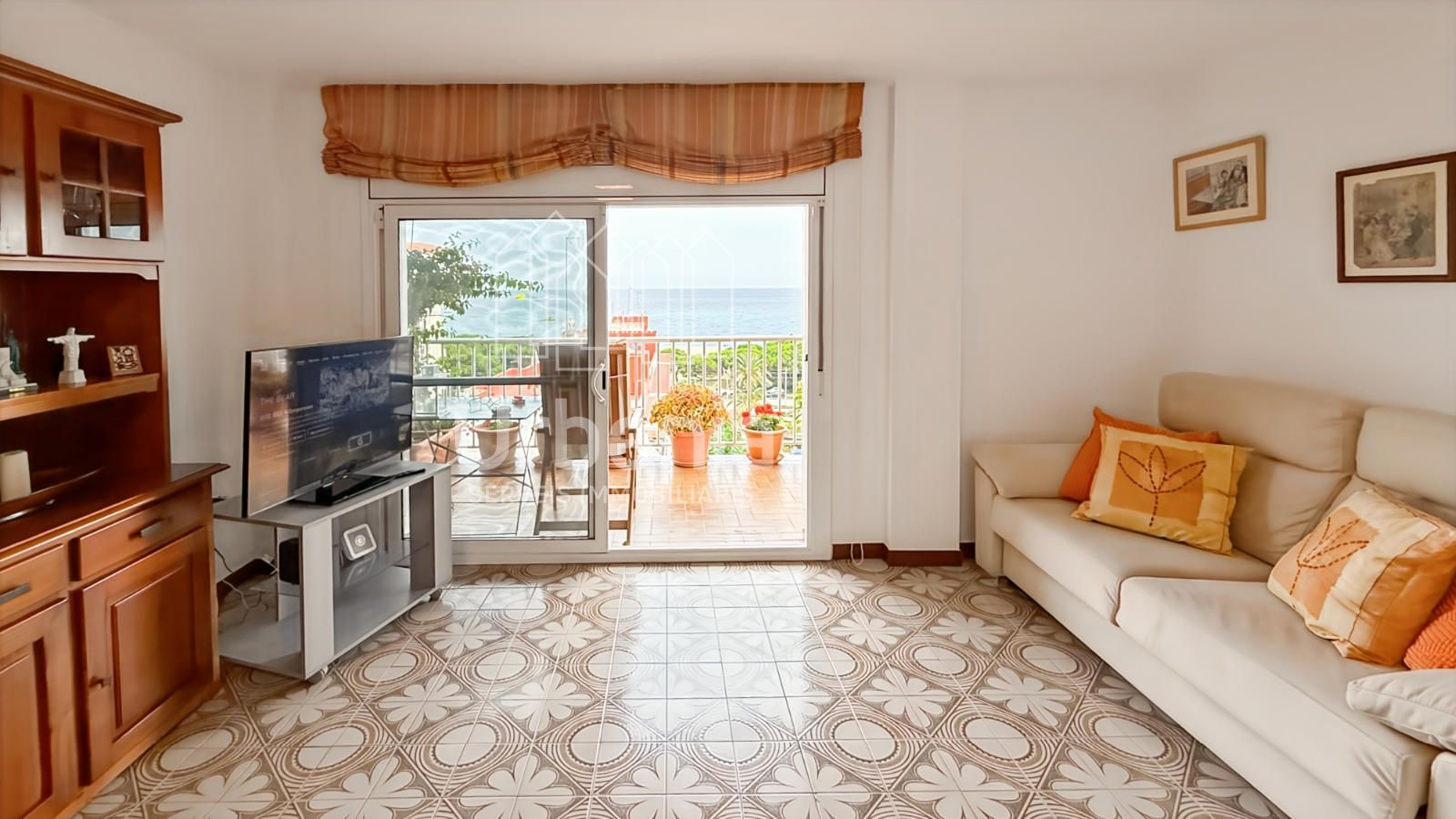 Living room of Attic for sale in Malgrat de Mar  with Air Conditioner, Heating and Terrace