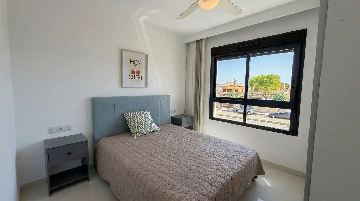 Piso con piscina en alquiler en Pueblo Latino, imagen 4