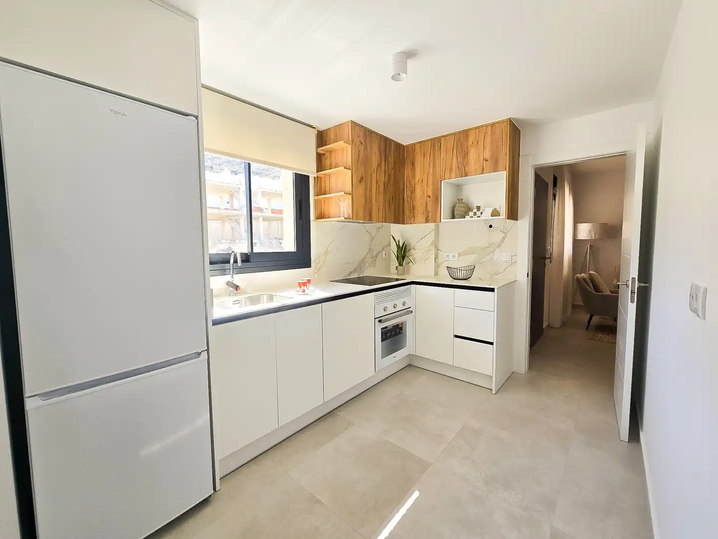 Detached homes for sale in Calle Inglaterra, Cox