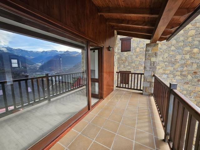 Casa-chalet en Venta en Carrer deth Centre en Mont