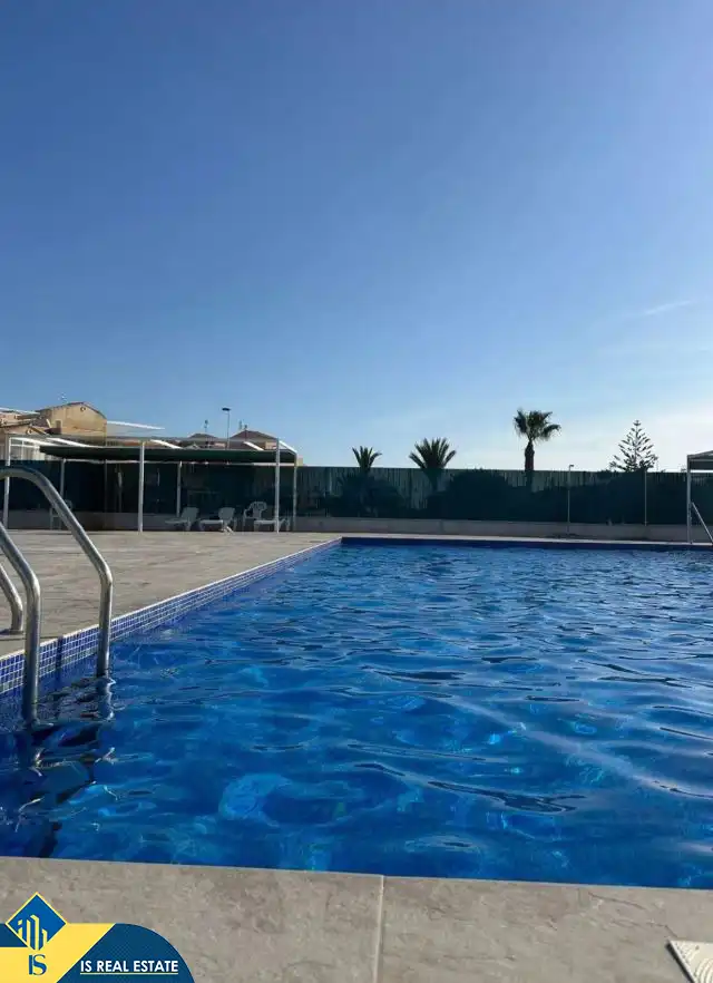 Casa amb piscina en venda a Zona Carrefour - Urbanizaciones, imagen 13