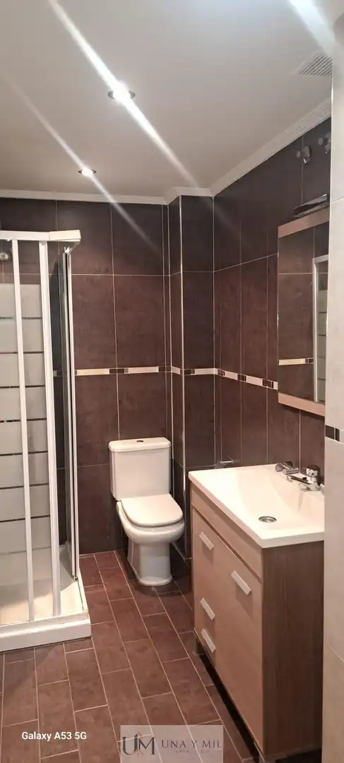 Baño de Apartamento en venta en Villares de la Reina con Calefacción, Terraza y Piscina