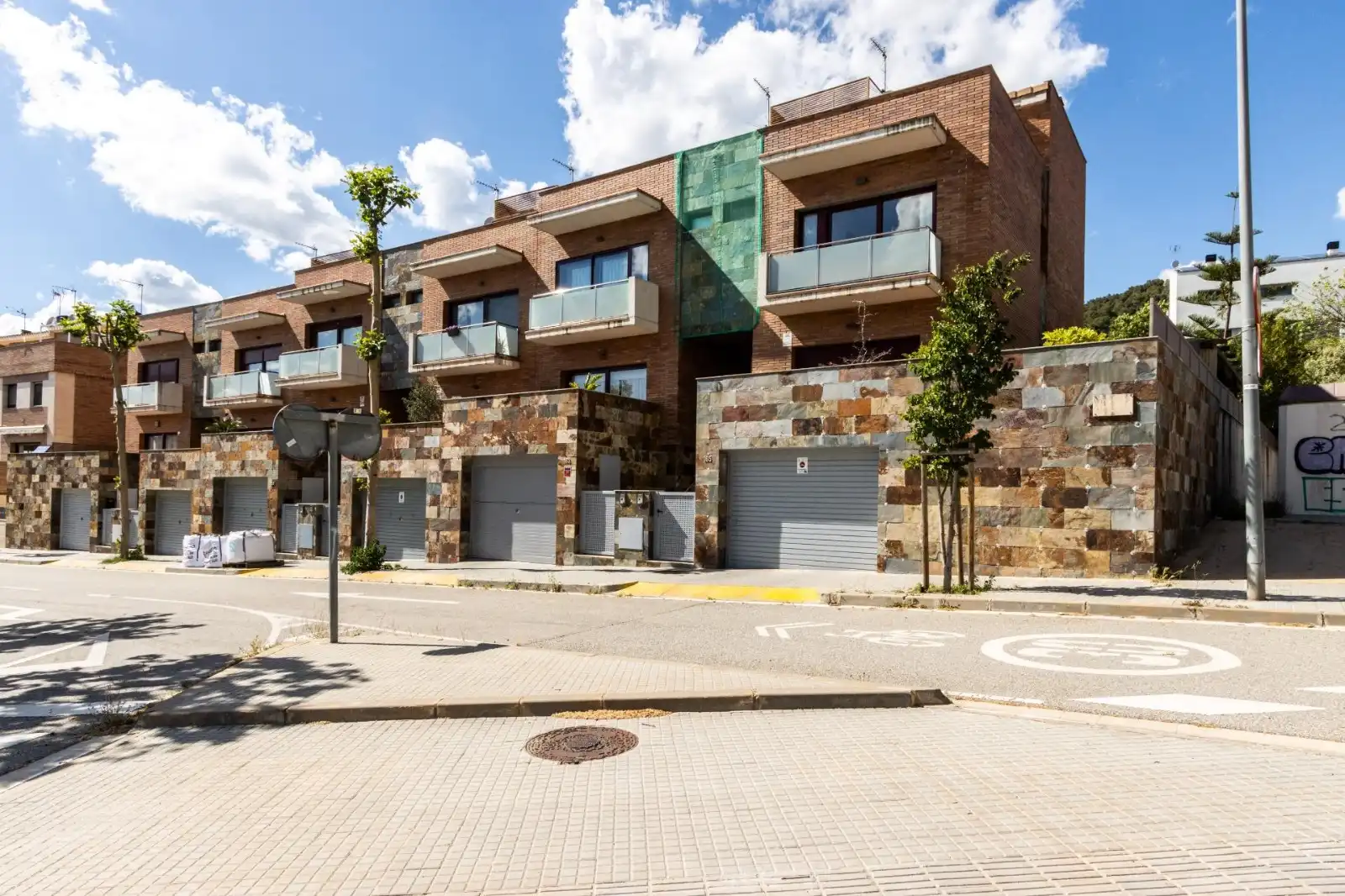 Exterior view of Detached homes for sale in Castellar del Vallès  with Heating and Swimming Pool