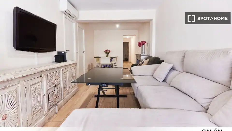 Wohnzimmer von Wohnung zur untervermieten in Sevilla mit Klimaanlage, Terrasse und Möbliert