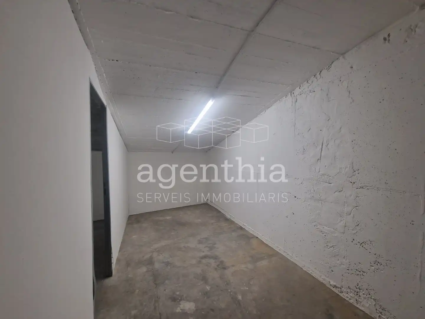 Garatge en venda en Girona