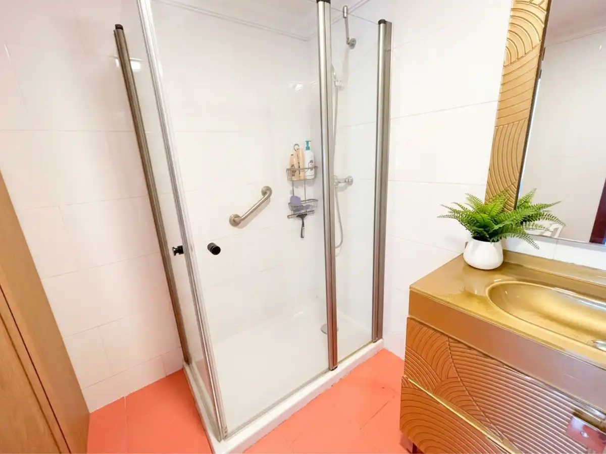 Baño de Piso en venta en Málaga con Amueblado