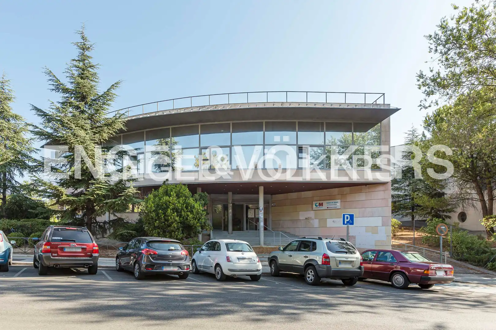 Exterior view of Flat for rent in Las Rozas de Madrid  with Air Conditioner, Heating and Parquet flooring