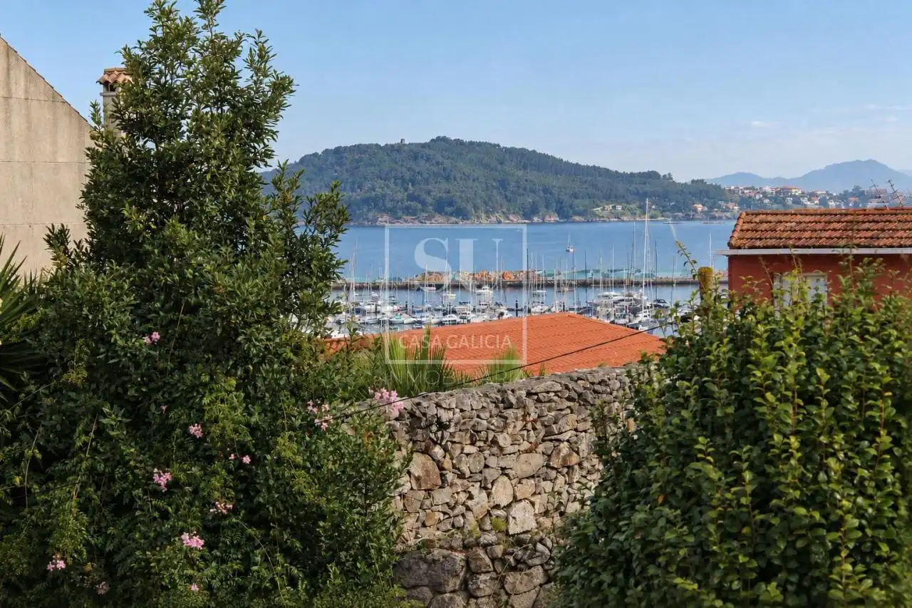 Casa adosada en venda en Baiona amb Calefacció, Jardí privat i Terrassa