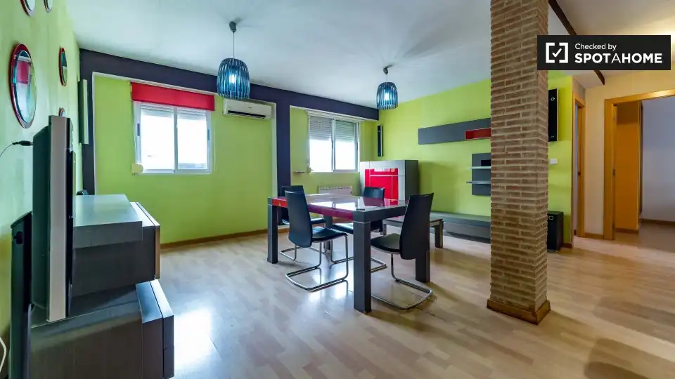 Habitación en Barrio de Benicalap