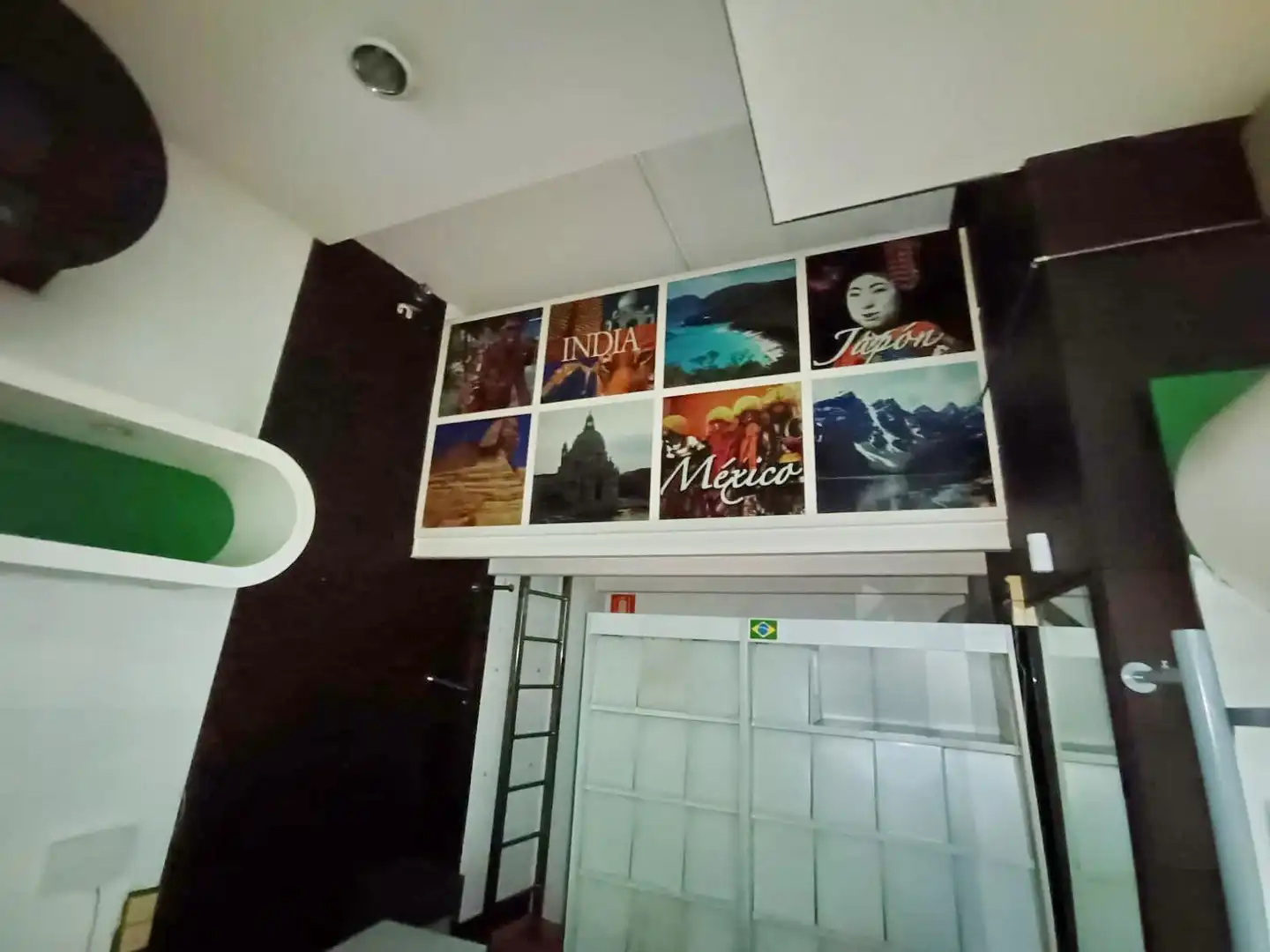 Local en venta en DAMAS APOSTOLICAS-SAN PED, 17, San Pedro da Ramallosa