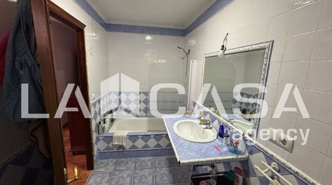 Foto 2 de Casa o xalet en venda a Calle G, Entrenúcleos, Dos Hermanas