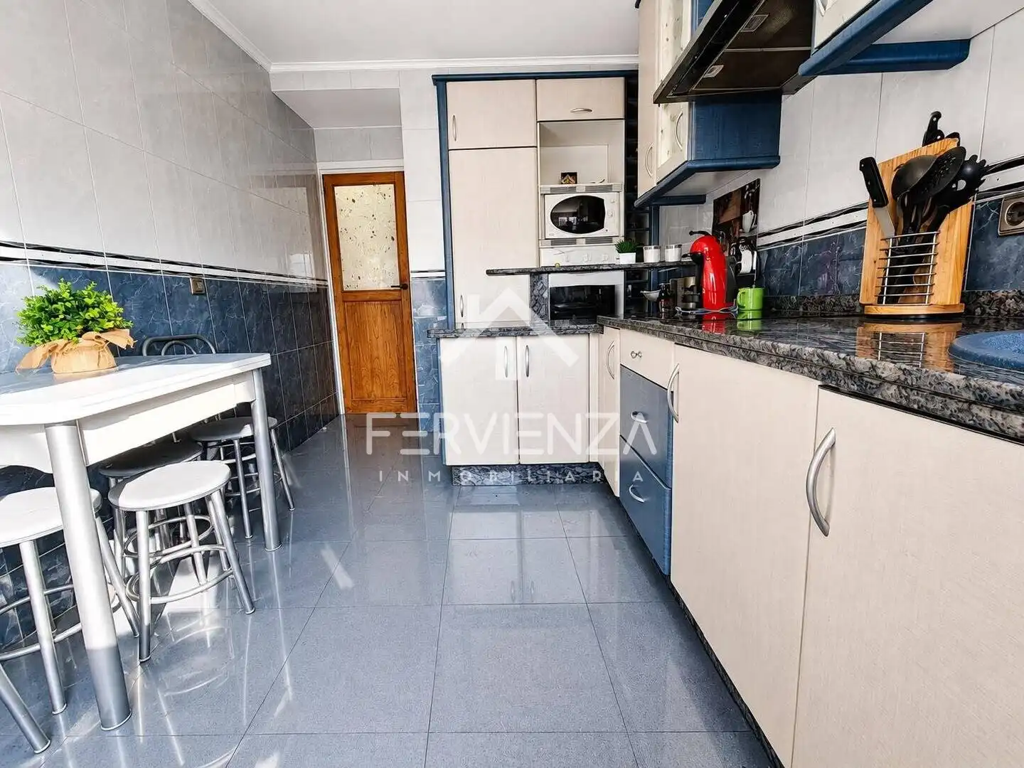 Flat for sale in Lugones