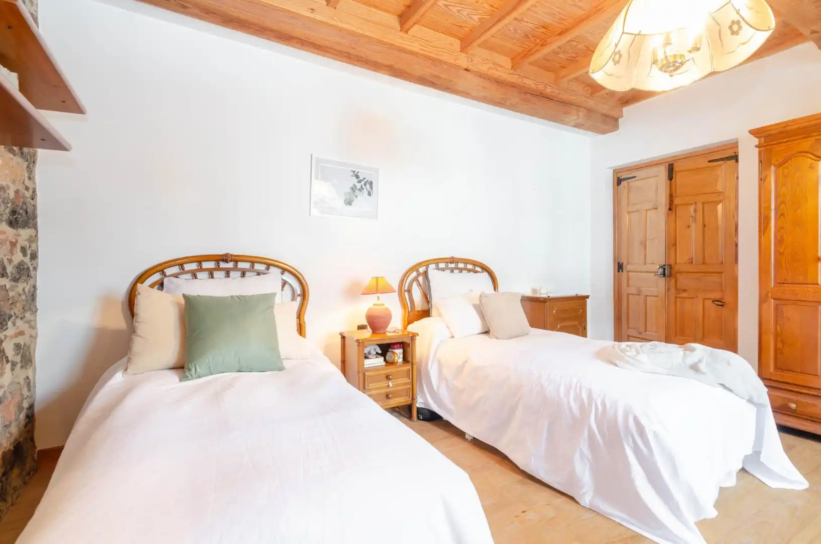 Habitación de Casa o chalet en venta en Avilés con Calefacción, Jardín privado y Terraza