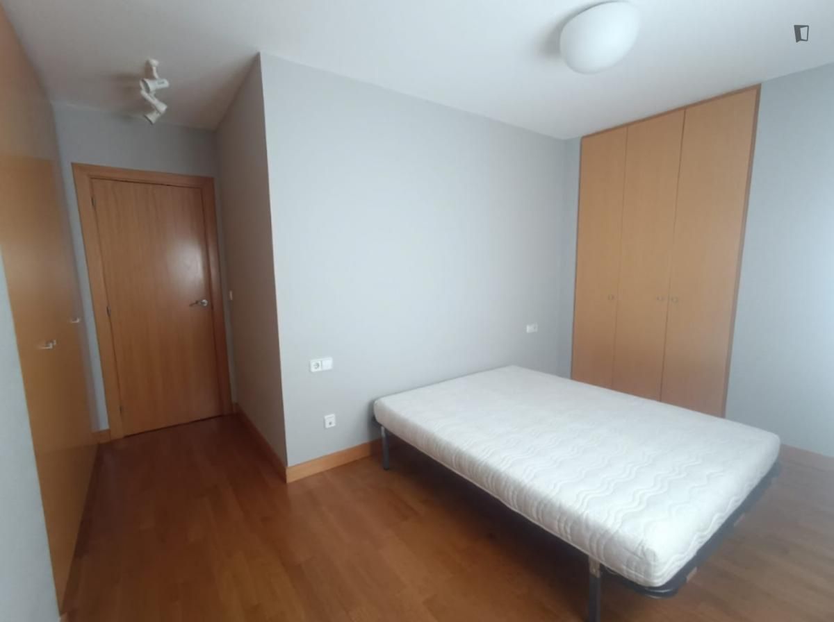 Apartment to share in Rochapea
