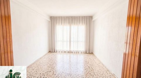 Foto 3 de Piso en venta en Canovas del Castillo, Casco Antiguo, Algeciras