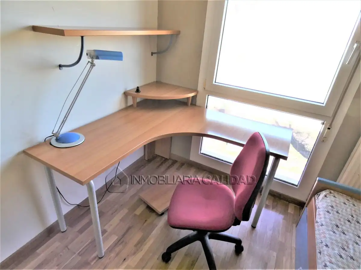 Flat for rent in Burgos  with Heating, Terrace and Furnished