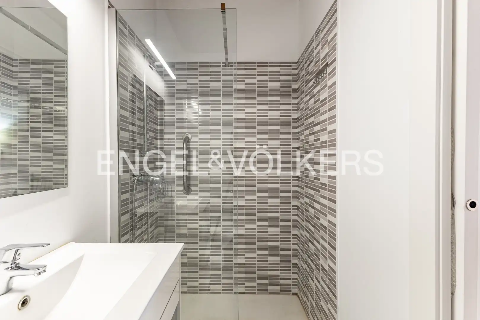 Baño de Casa o chalet en venta en Granollers con Aire acondicionado, Calefacción y Terraza