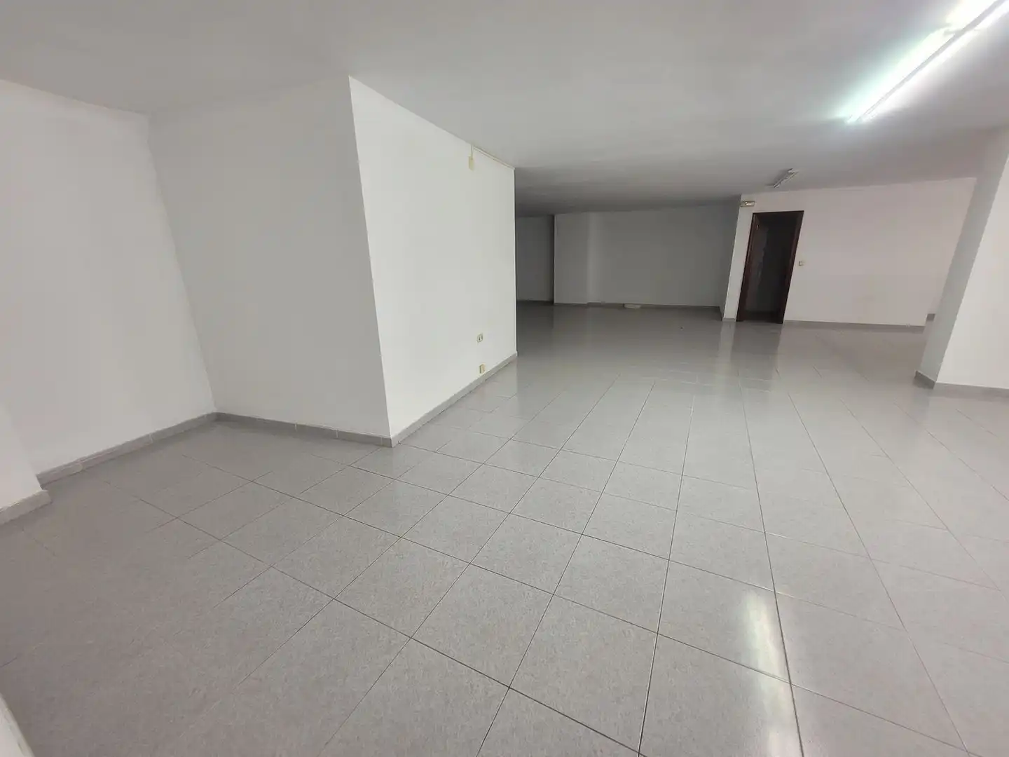 Oficina de alquiler en Santa Comba